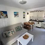 Apartamento Casa Ucraniana Wi-fi Fibra *